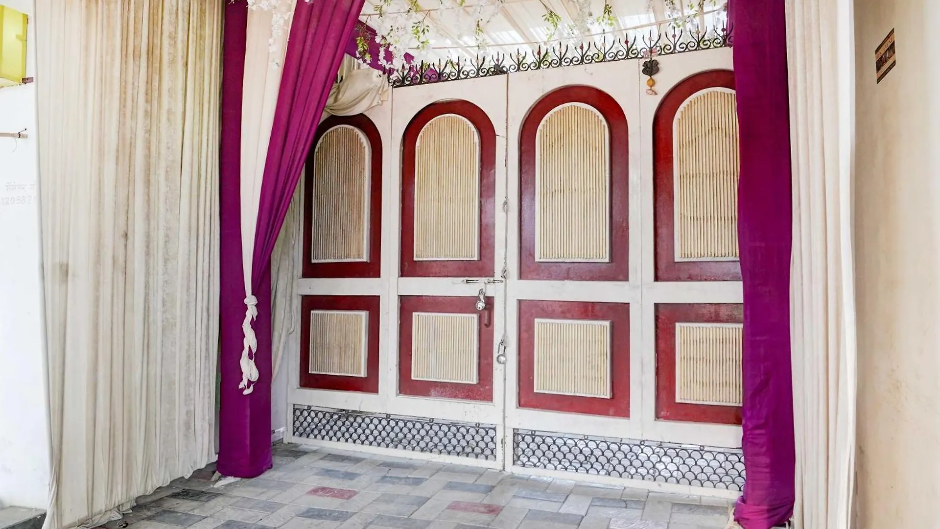 Hotel Collection O Tisaura Varanasi 3*,  Indien